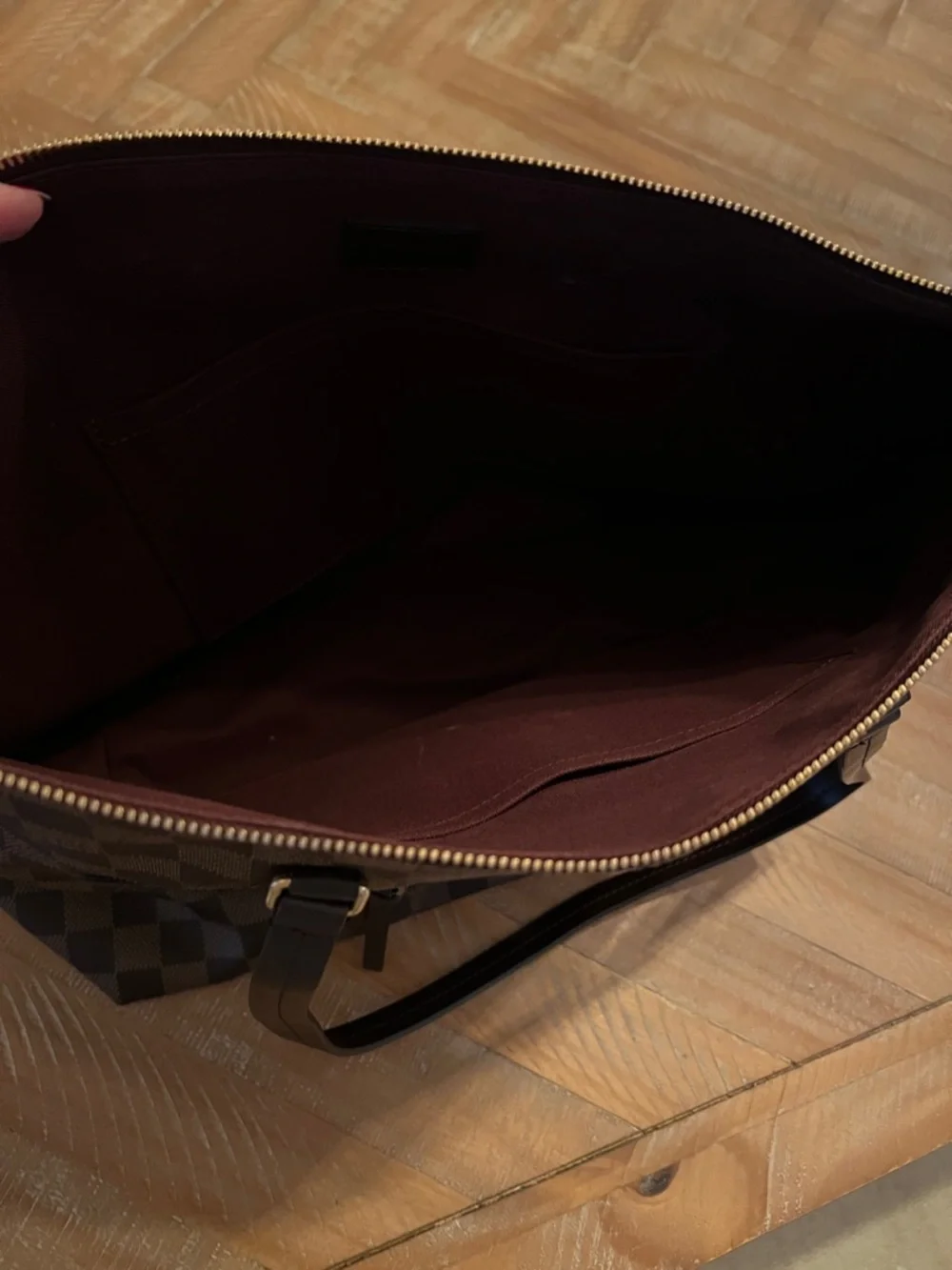 Louis Vuitton Damier Ebene Checkered Tote - Dark Brown & Chocolate - Picture 7 of 7